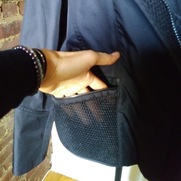 Demoo Parkchoonmoo Windbreaker Zip Up Jacket with Mesh Panels - Picture 6 of 7